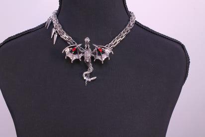 Gothic Dragon Chain Choker Necklace – Silver Spiked Metal Collar with Winged Dragon Pendant